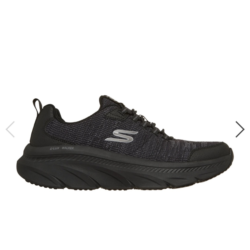 NWT SKECHERS
D'LUX WALKER, relax fit, Air-Cooled memory foam,machine wash size11